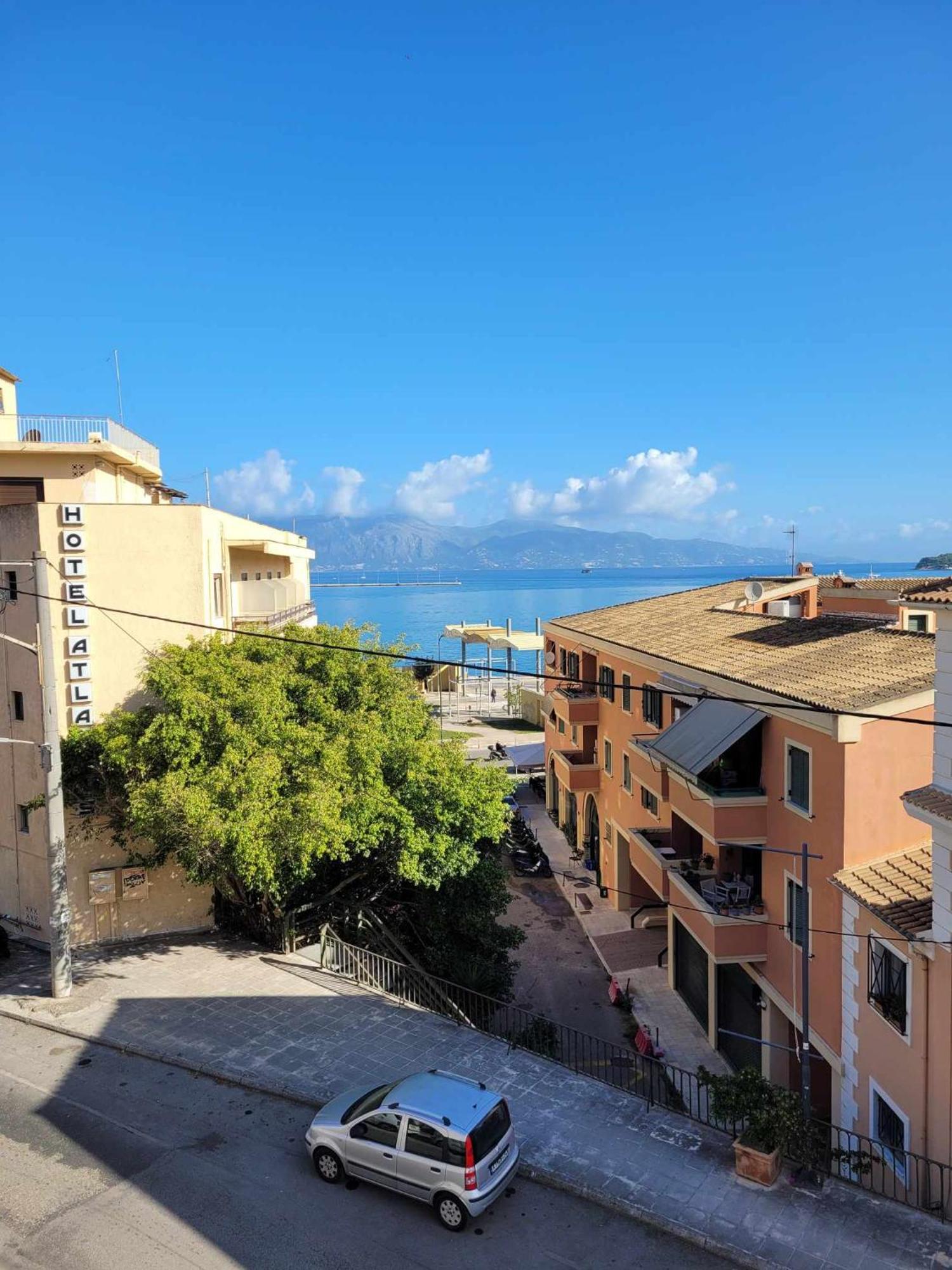 Kiki'S Penthouse Lejlighed Corfu  Eksteriør billede